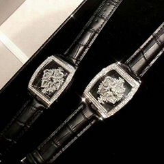 High Quality Fashion Rotating Diamond