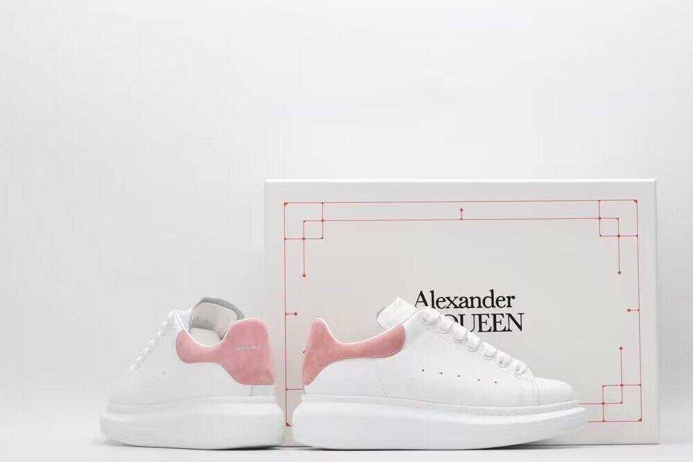 Women's Oversized Sneaker          women shoes pink with white