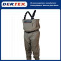 With Pocket Insulated Fisherman Waders for Saltwater Fishing