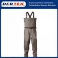 With Pocket Insulated Fisherman Waders for Saltwater Fishing 3