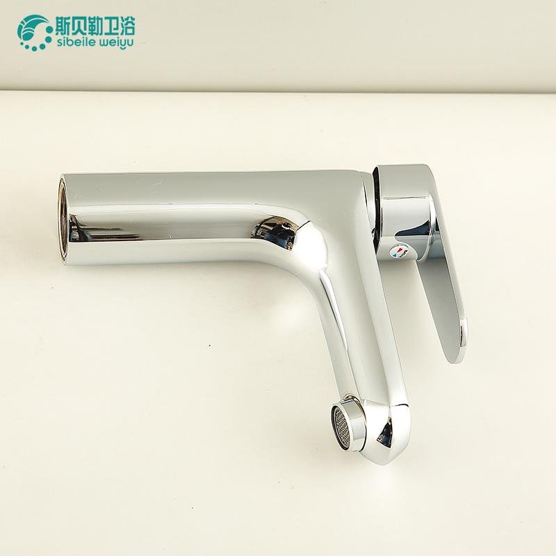 manufactureHigh quality Best price single handle hot and cold wash basin faucet  2