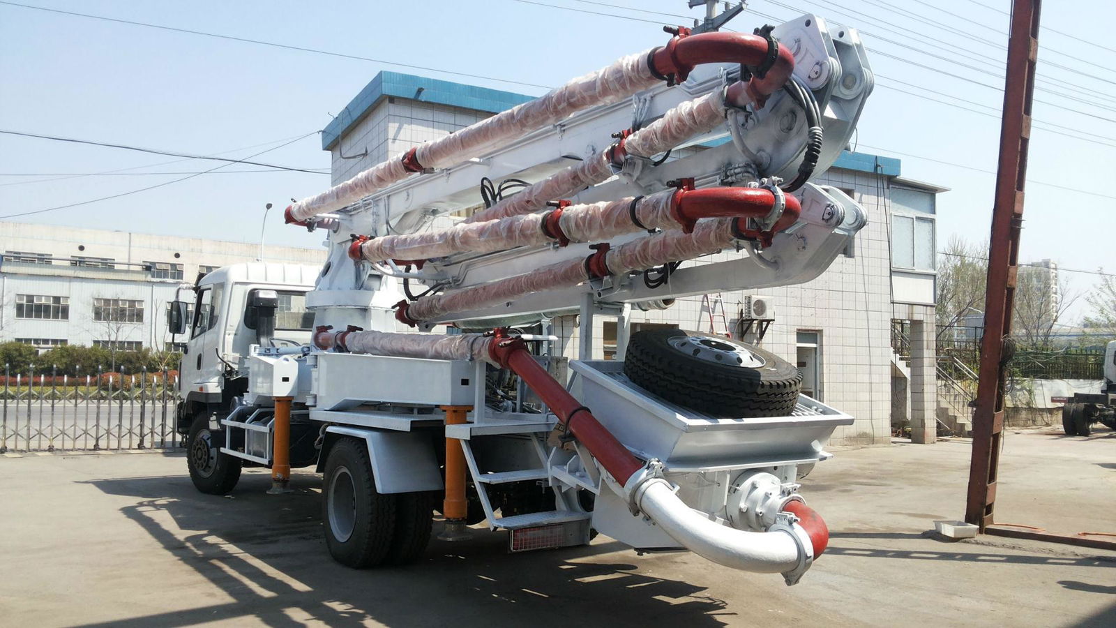 25m29m33m37m38m39m45m48m52m concrete pump with boom  2