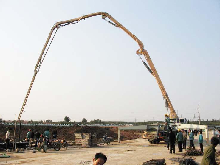 25m29m33m37m38m39m45m48m52m concrete pump with boom  4