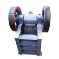 Low hanging and high swing jaw crusher 2