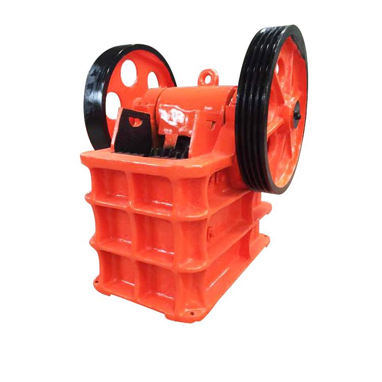 Low hanging and high swing jaw crusher 4