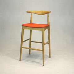 Bar stool