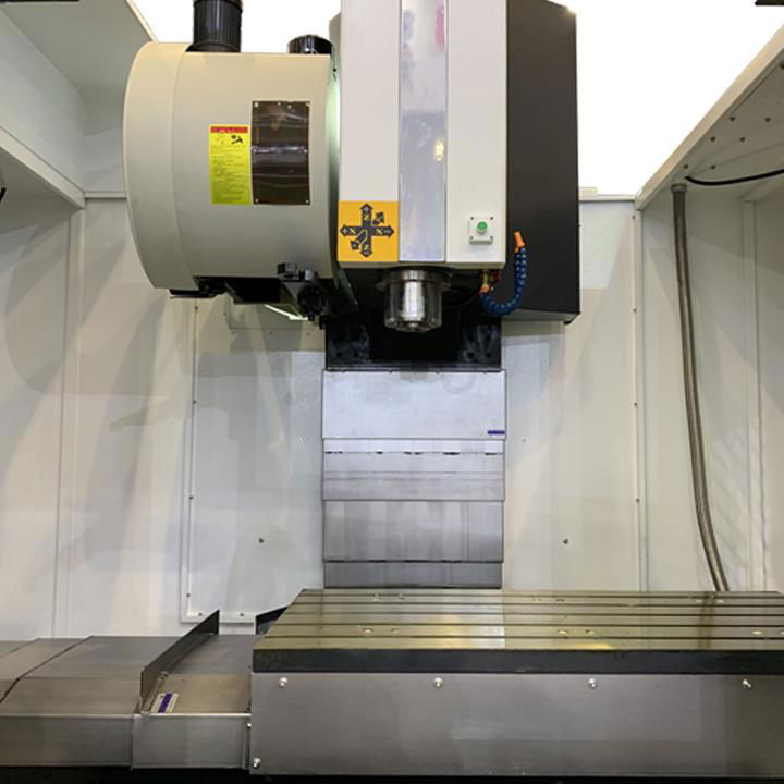 HighPrecision HighSpeed Vertical Machining Center 4