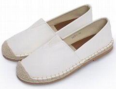 New Straw-woven Fisherman Shoes for Women in Spring and Summer White shoes 