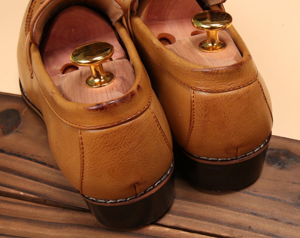 mens pointed leather shoes