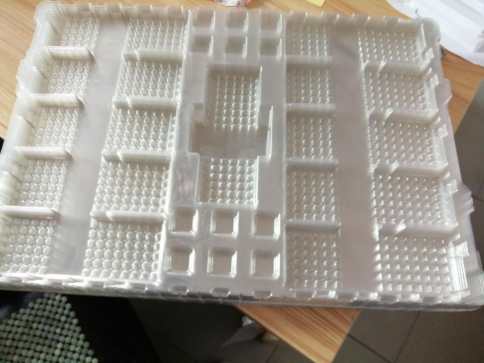 Production of Plastic-Production of Intelligent Positioning Watch Packaging Box  5