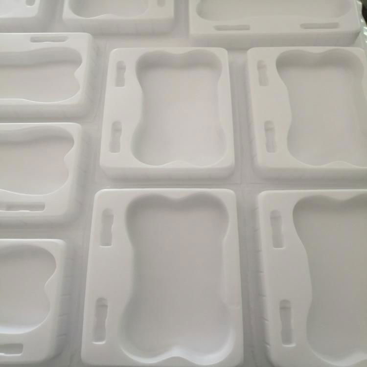 Mobile phone cover plastic tray production company 3