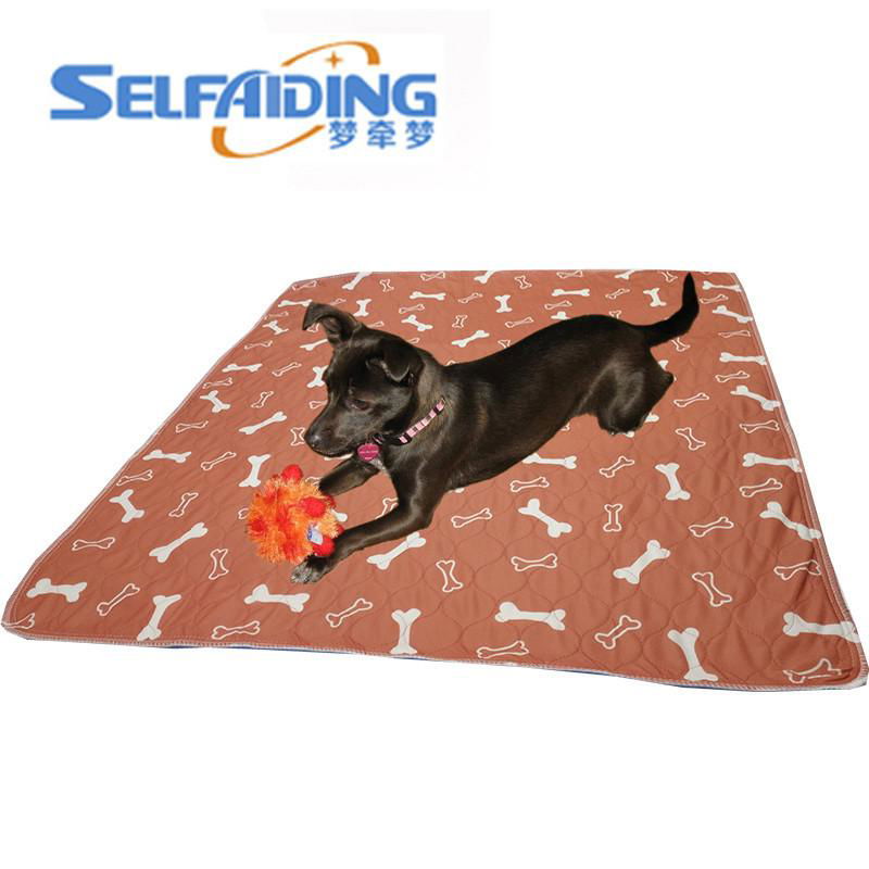 Waterproof Dog Mat for Home Car Outdoors  4