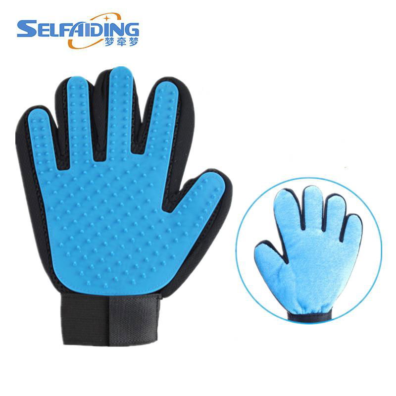 Dog & Cat Products Cleaning Gloves Pet Grooming Brush Fur Remover Pet Bathing 