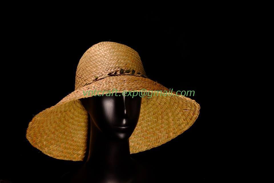 SELLING VIETNAM STRAW HAT 3