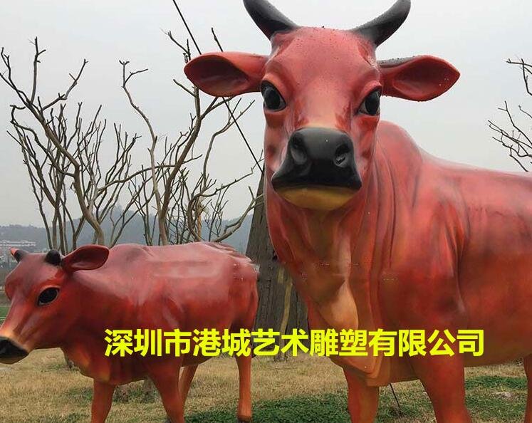 景區入口仿真動物玻璃鋼黃牛大水牛開荒牛雕塑