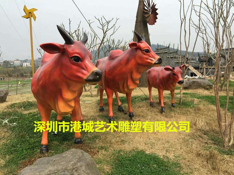 景区入口仿真动物玻璃钢黄牛大水牛开荒牛雕塑 5
