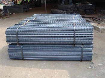 High quality farm metal t fence post/Steel studded t post for sale  4