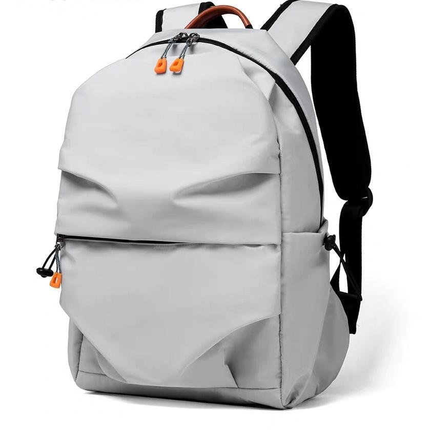 Bison shoulder bag (China Trading Company) Down & Winter Apparel