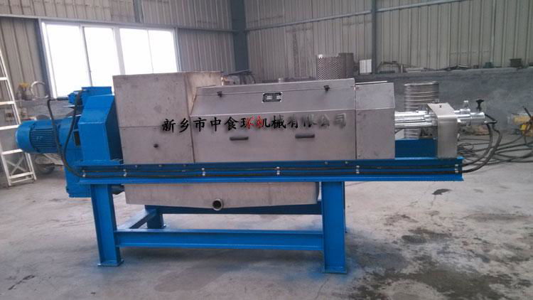 Double Screw Press 4