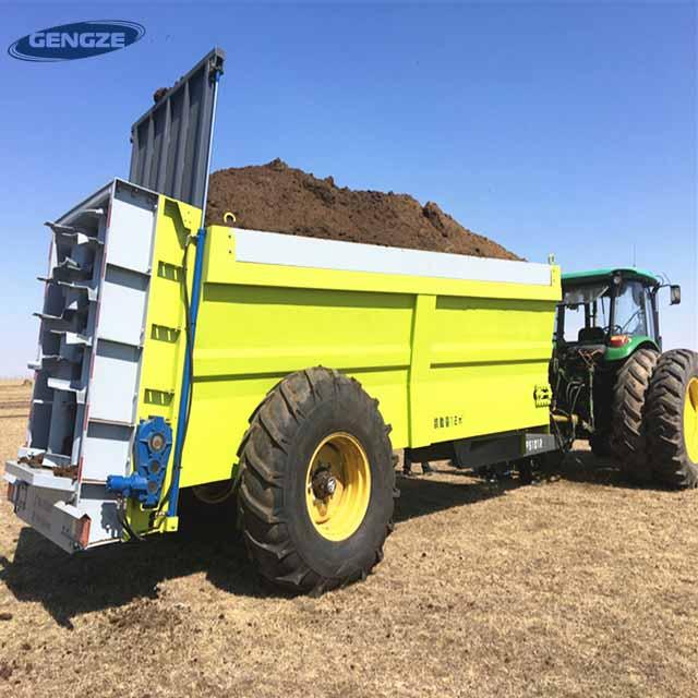 Agricultural farm tractor mounted manure fertilizer spreader 3