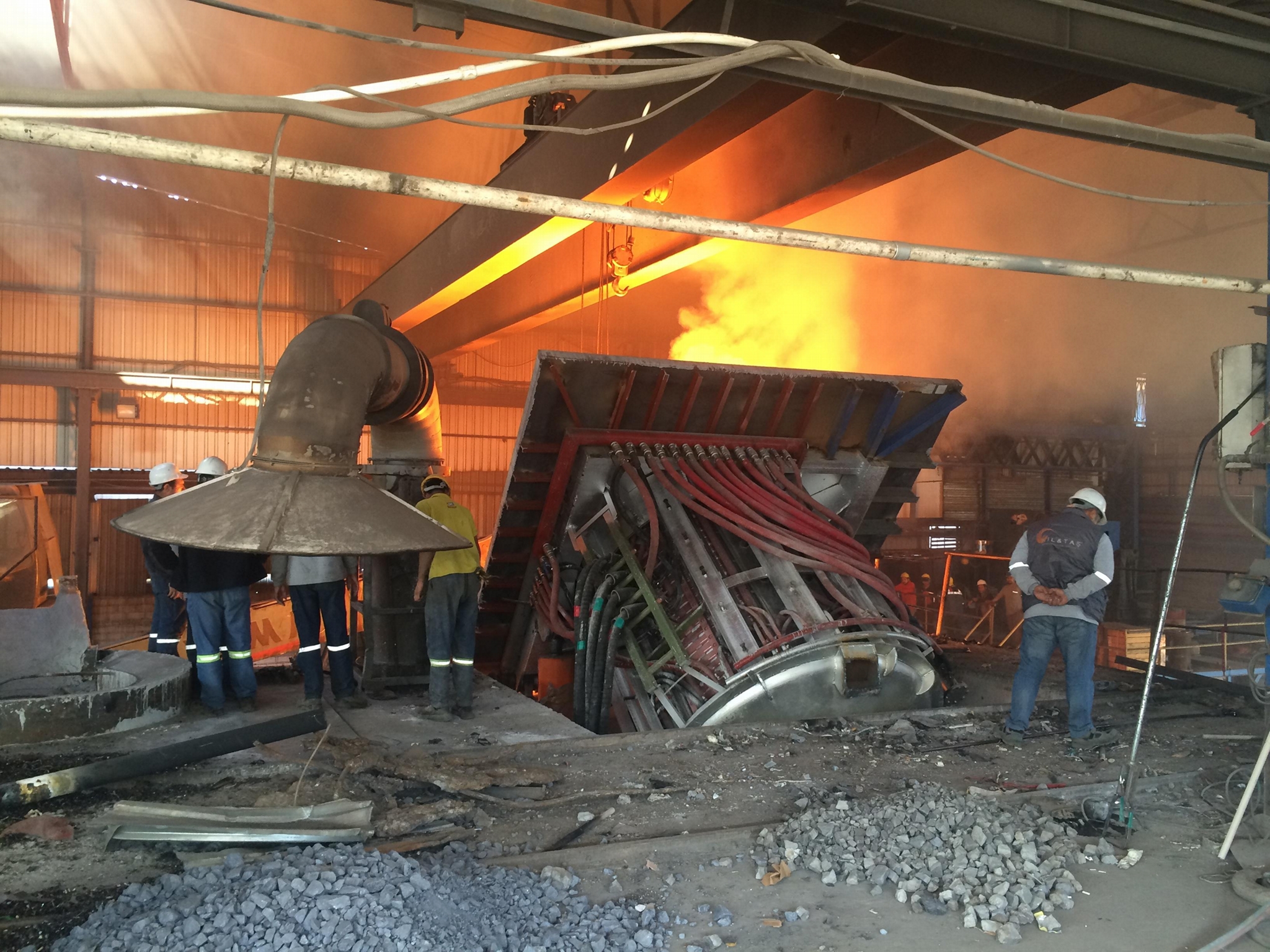  induction furnace for melting scrap steel  3