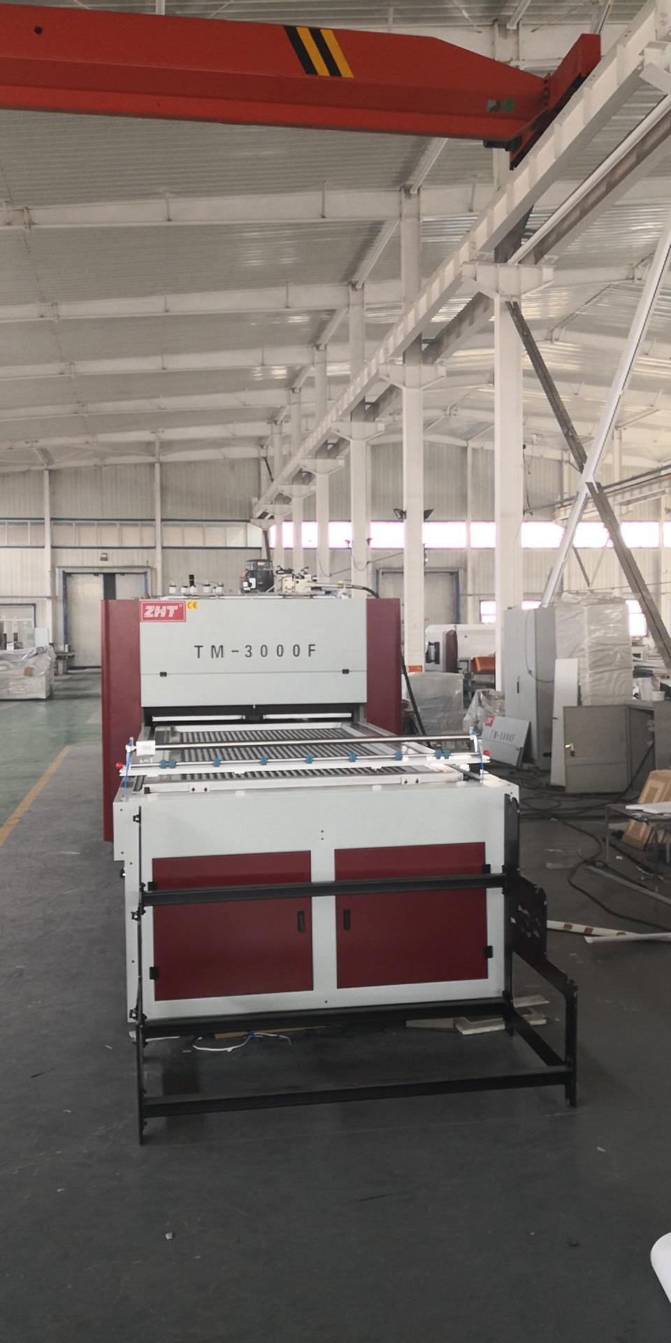TM3000F Double-sided Wooden Skin Plate Positive And Negative Pressure Machine