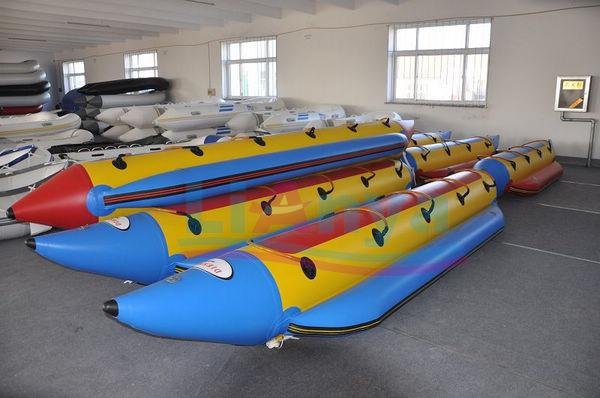 Durable 0.9mm PVC Material Inflatable Sport Banana Boat
