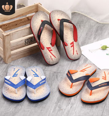 Men's latest style slippers beach sandals summer slippers 2019