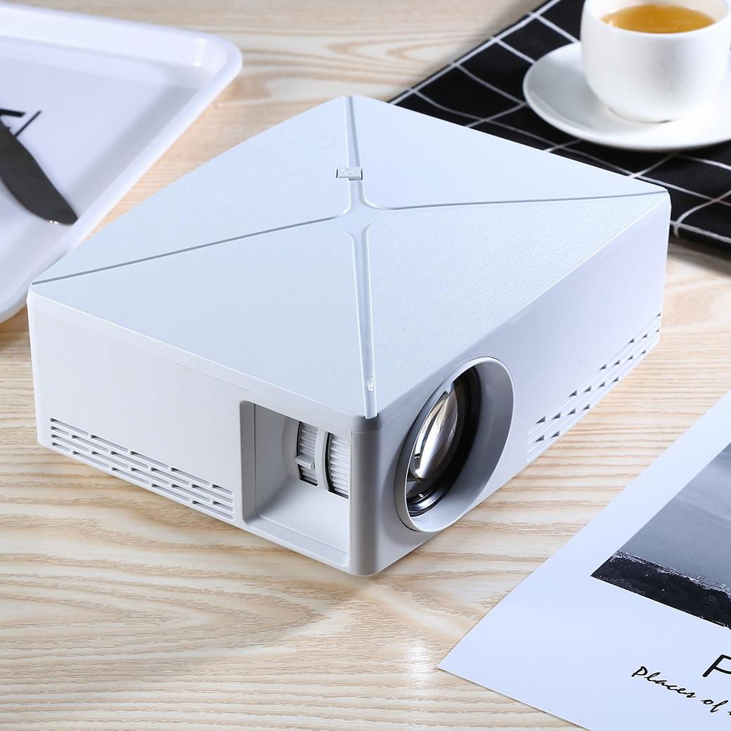 Hot sales mini smart projector android home theater projector small size project 5