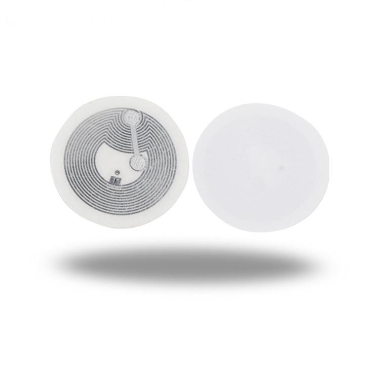 13.56mhz printable small round NFC213 rewritable coated paper tag with adhesive  2