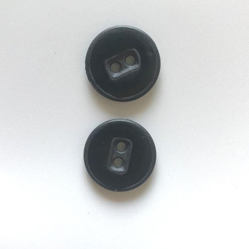 Professional wholesale 18mm dia PPS material button RFID laundry tag  3