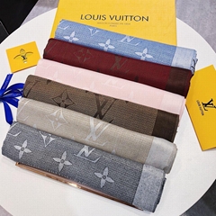 2019     carf Louis Vuittion Silk Scarves     hawl     eckerchief Gold Siliver