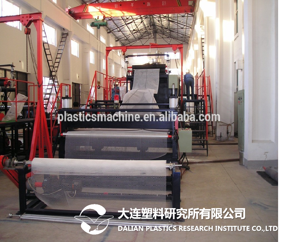 Plastic square mesh machine