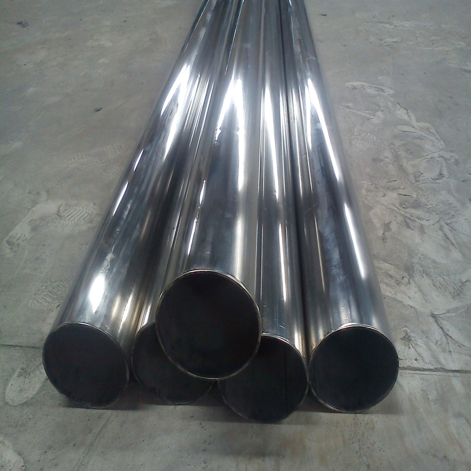 Inconel 690 Round Bar 5