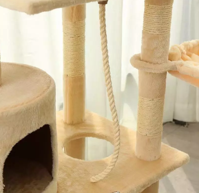 Multilayer Luxury Large Scratching Wood Cat Condo Cat Tree  2