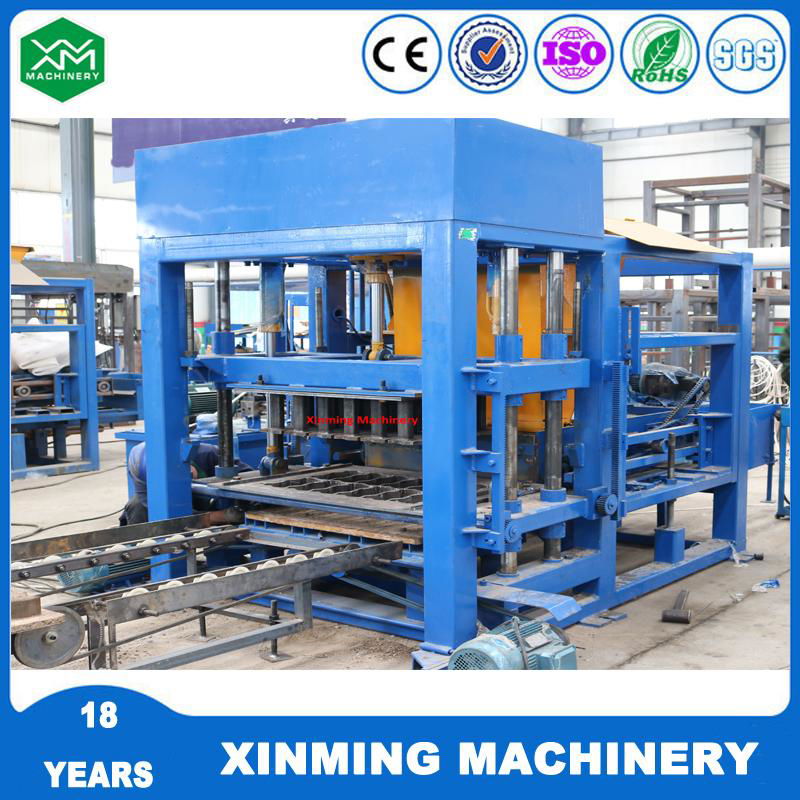 XInming QT4-18 Hydraulic Brick Machine Paving block machine 4