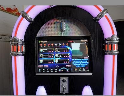 19inch Coin Operated Touch Screen Jukebox Player 4