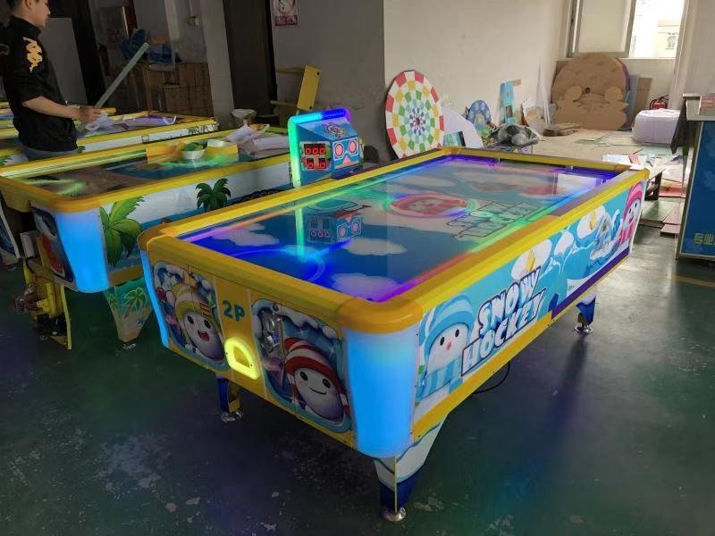 Coin-operated Coconut Air Hockey Table Tickets Redemption Game 3