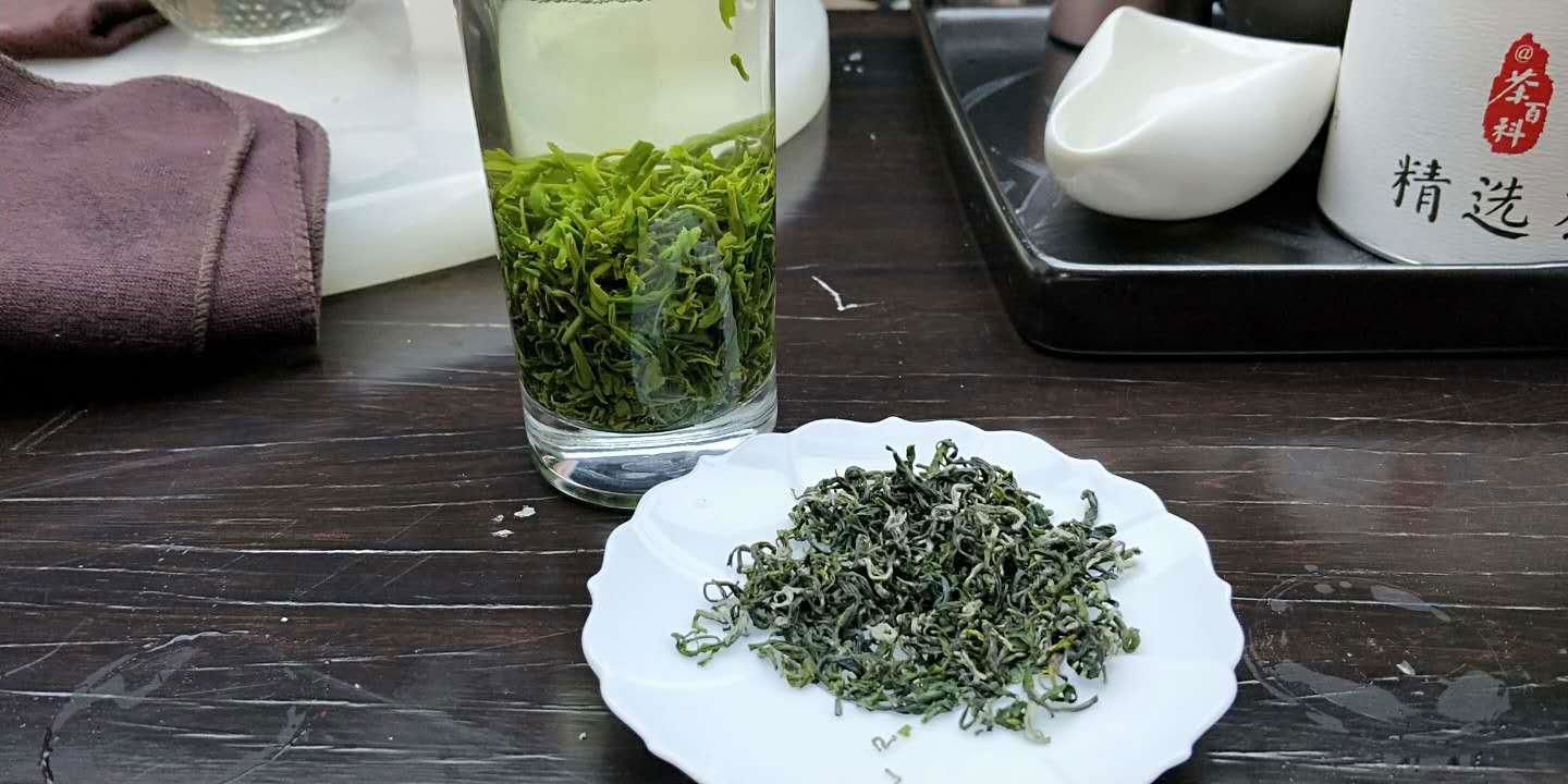 UNR-B  Riche Se Green Tea  2