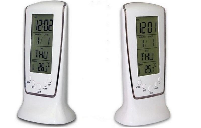 Frozen LED Digital Desk Alarm Clock Electronic Watch Calendar Thermometer 3