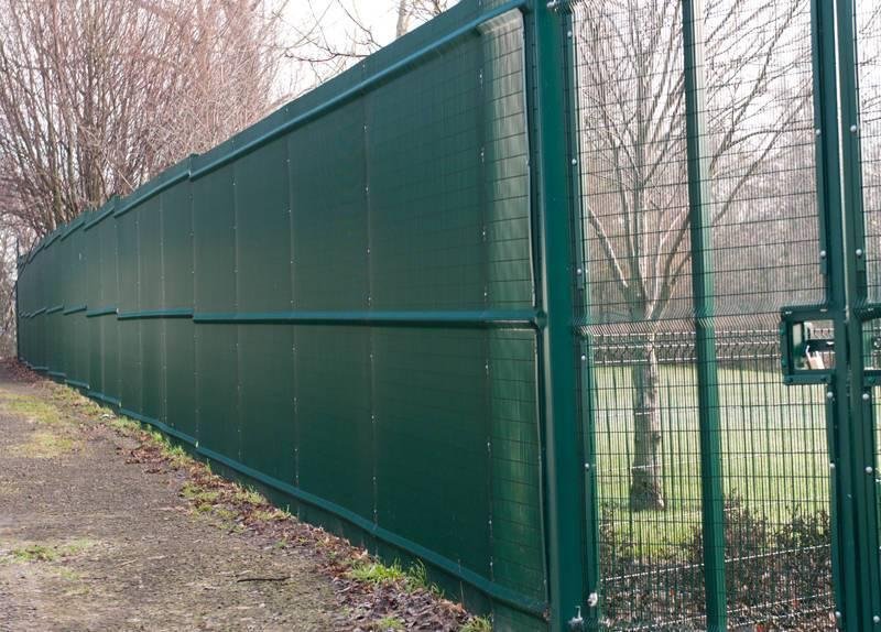 VERTICAL WIRE WITH V FOLD 358 SECURITY FENCE 2