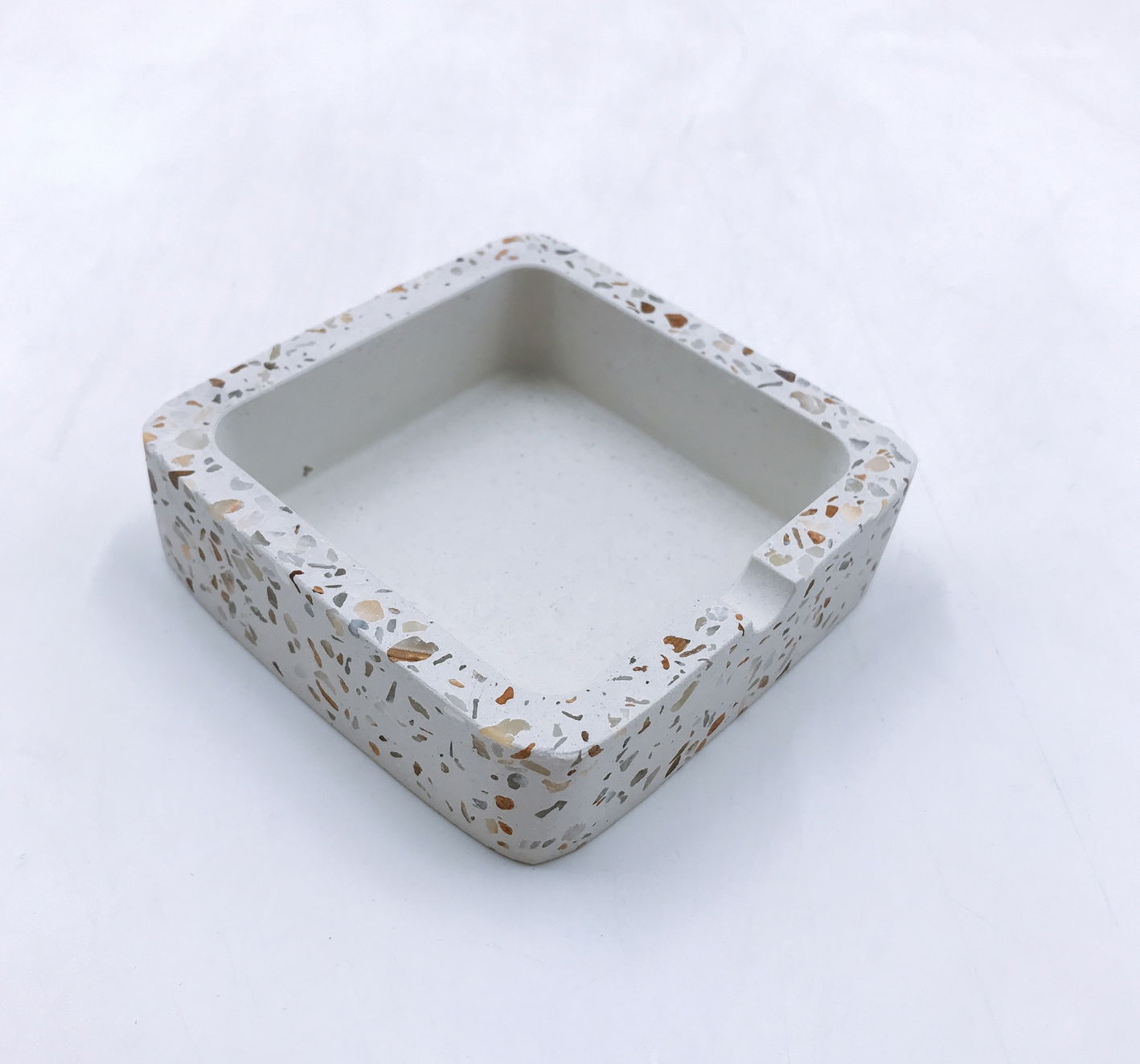  Wholesale factory high quality custom ashtray concrete terrazzo ashtray 2