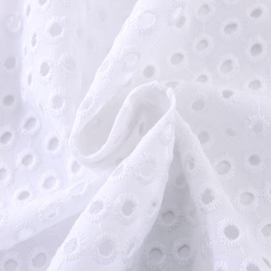 100  %  cotton embroidered fabric lace 3