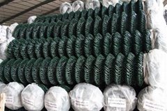Chain link wire mesh