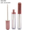 plastic lip gloss tube manufactuer lip gloss packaging tube 