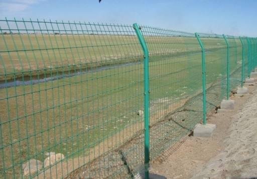 铁丝网围栏-DH212型高速公路护栏网 3