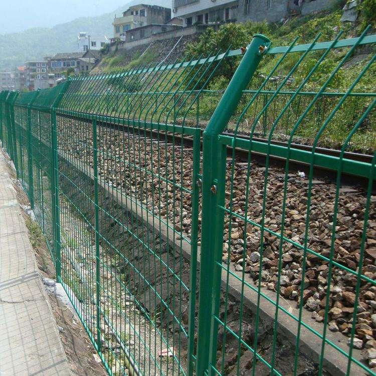 鐵路基建專用DH213型深圳鐵絲網圍欄