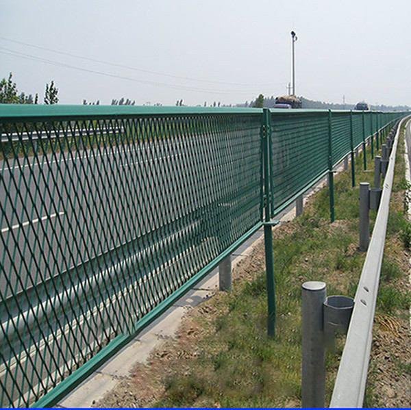 隔离防眩DH217型深圳公路护栏网