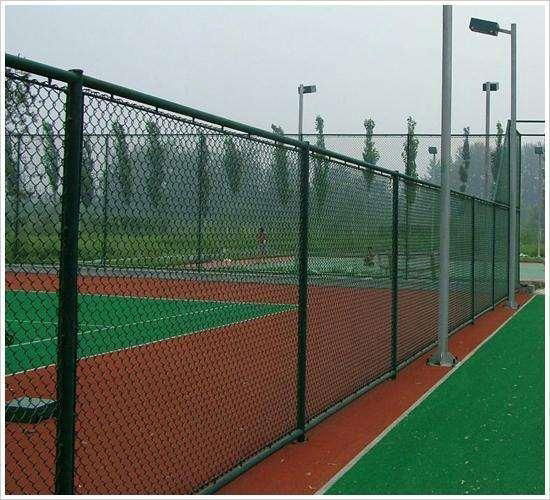 球場防護專用DH214型深圳鐵絲網圍欄