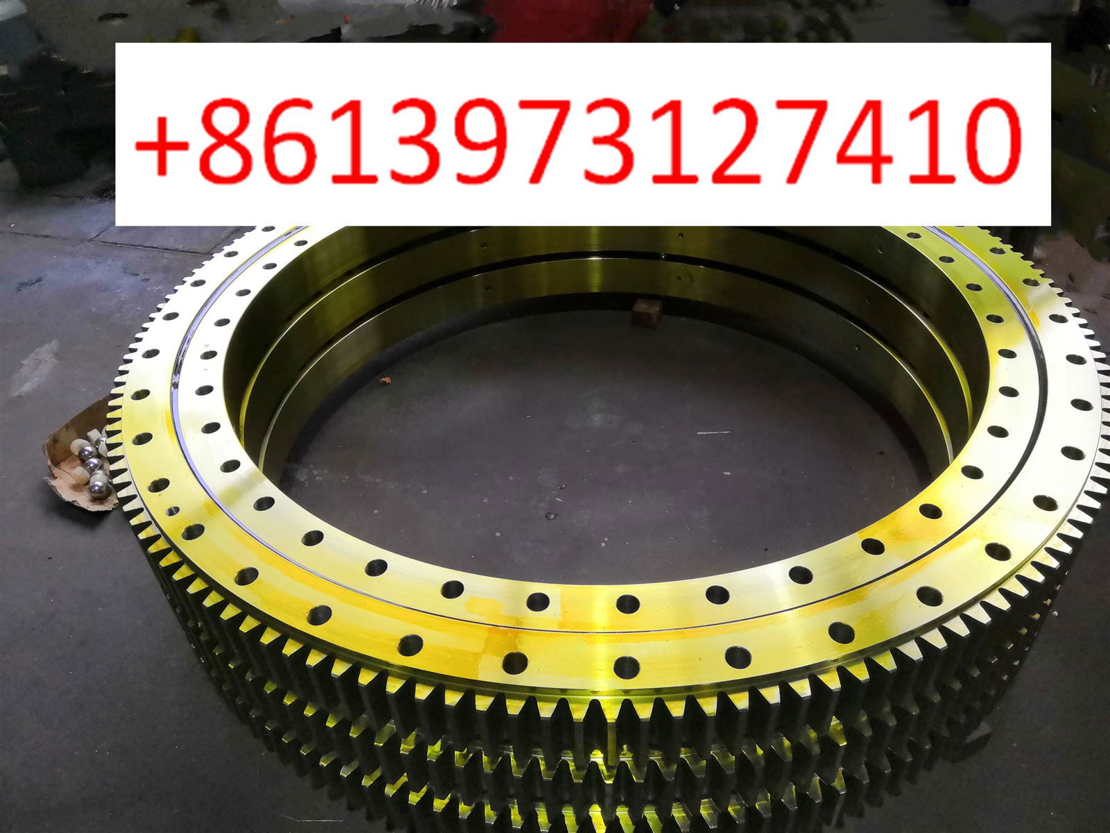 Komatsu pc60 pc70 pc78 pc128 pc120 pc150 pc160 pc200 pc220 slewing bearing